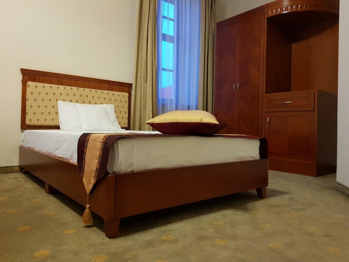 Rezydencja Pod Zegarem Trzebinia  Esterno foto